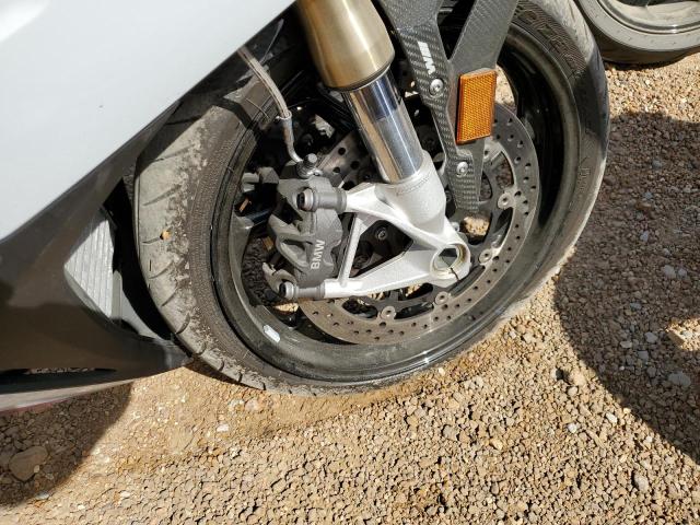 WB10E2304M6E48060 - 2021 BMW S 1000 RR WHITE photo 9