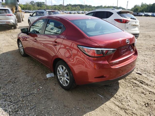 3MYDLBZV4GY106746 - 2016 TOYOTA SCION IA RED photo 3