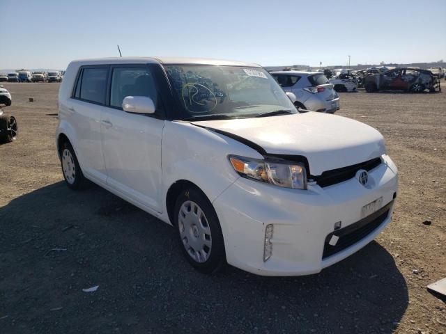 JTLZE4FE5FJ074668 - 2015 TOYOTA SCION XB WHITE photo 1