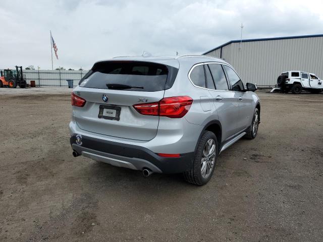 WBXHU7C38H5H34010 - 2017 BMW X1 SDRIVE2 SILVER photo 4