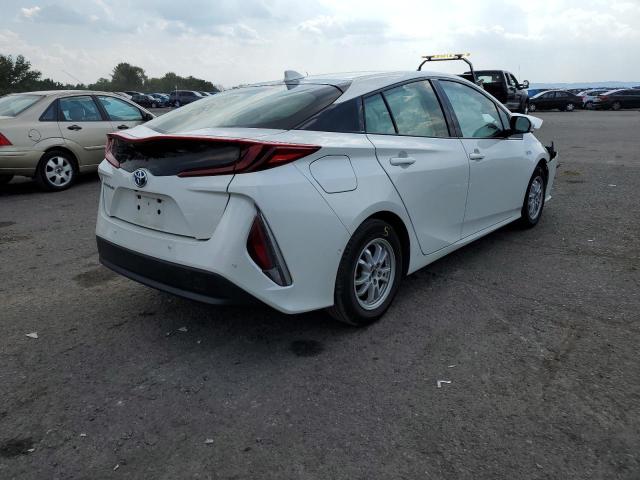 JTDKARFP5H3055231 - 2017 TOYOTA PRIUS PRIME  photo 4