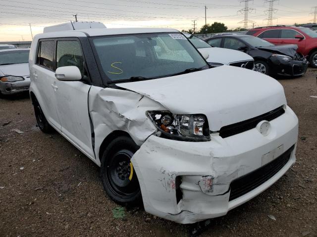 JTLZE4FEXEJ060683 - 2014 TOYOTA SCION XB WHITE photo 1