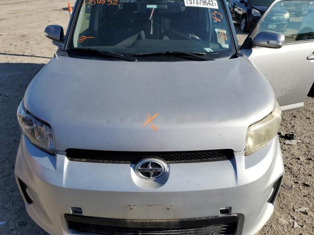 JTLZE4FE5EJ054032 - 2014 TOYOTA SCION XB 银色 照片 7
