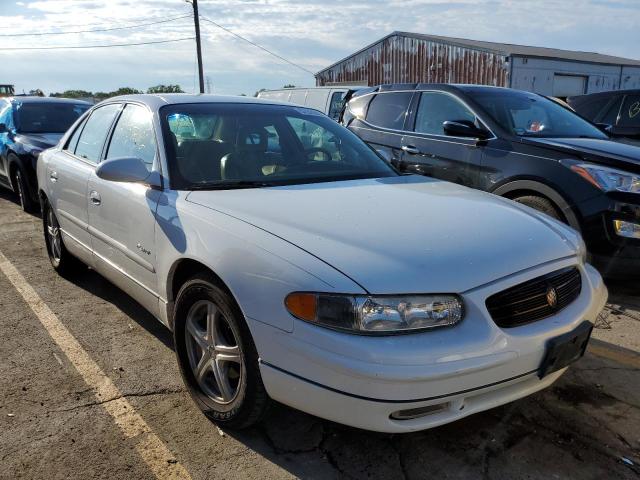 2G4WF5218X1598649 - 1999 BUICK REGAL GS WHITE photo 1