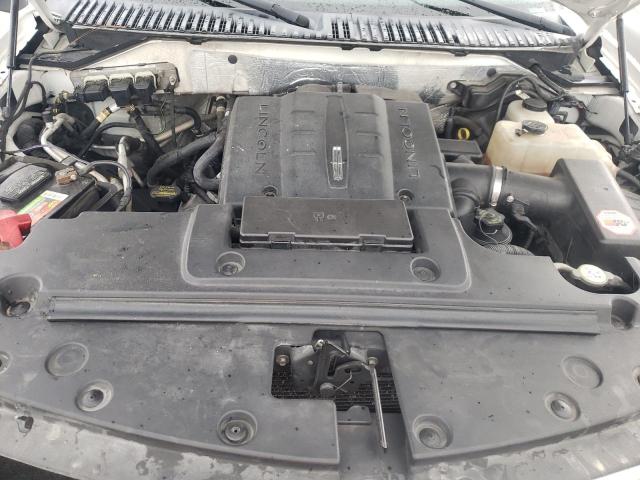 5LMJJ2J55BEJ00567 - 2011 LINCOLN NAVIGATOR 白色 照片 7