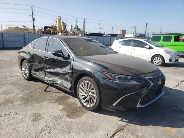 58AEA1C19MU002054 - 2021 LEXUS ES 300H LU BLACK photo 1