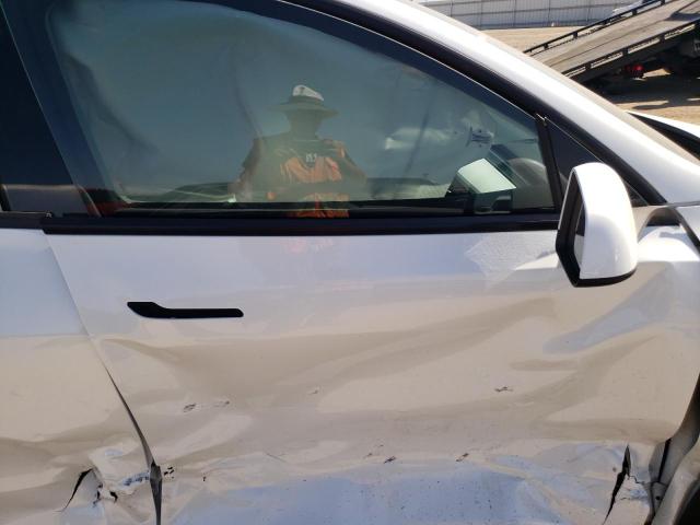 5YJYGDEE1MF157568 - 2021 TESLA MODEL Y أبيض صورة 5