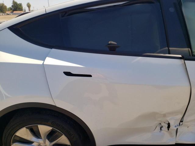 5YJYGDEE1MF157568 - 2021 TESLA MODEL Y أبيض صورة 6