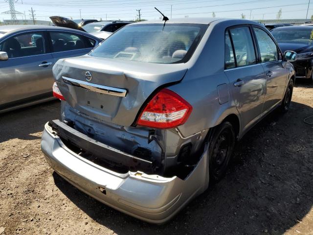 3N1BC11EX8L362774 - 2008 NISSAN VERSA S GRAY photo 4