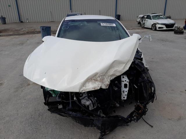 3KPA24AD4LE309988 - 2020 KIA RIO LX WHITE photo 9