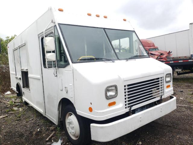 4UZA4FA48YCG94832 - 2000 FREIGHTLINER CHASSIS M WHITE photo 1