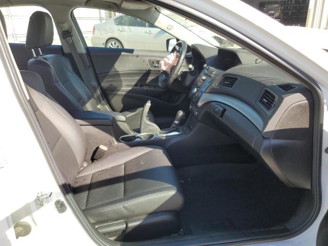19UDE2F32GA024712 - 2016 ACURA ILX BASE W WHITE photo 5