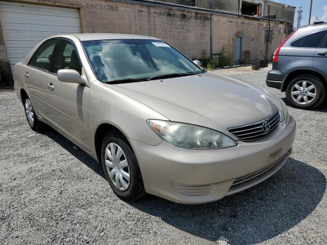 4T1BE32K95U010046 - 2005 TOYOTA CAMRY LE TAN photo 1