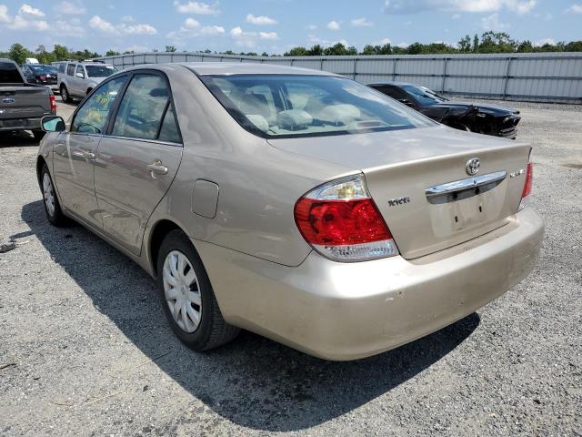 4T1BE32K95U010046 - 2005 TOYOTA CAMRY LE TAN photo 3