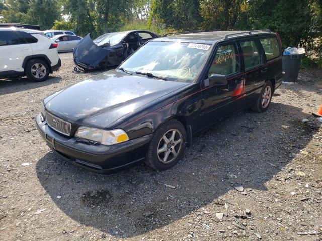 YV1LW5643W2359711 - 1998 VOLVO V70 GLT  photo 2