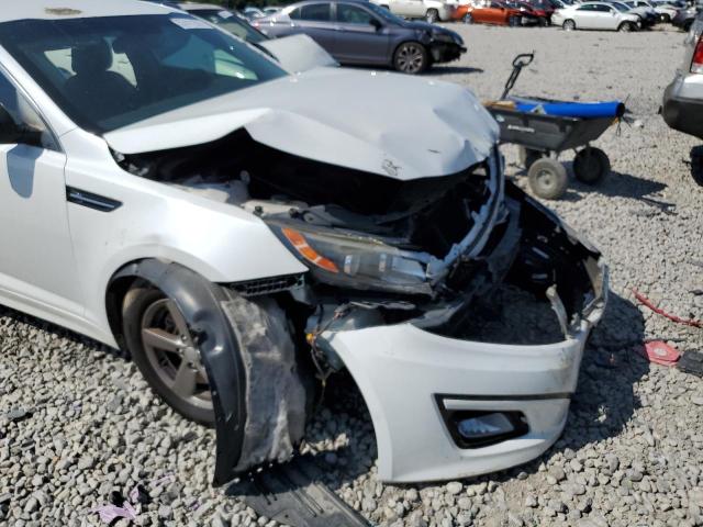 5XXGM4A79EG299158 - 2014 KIA OPTIMA WHITE photo 9