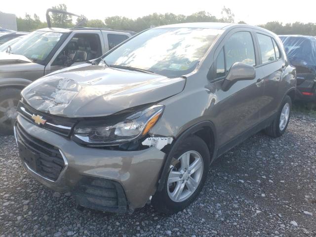 KL7CJKSB1LB348688 - 2020 CHEVROLET TRAX LS BEIGE photo 2