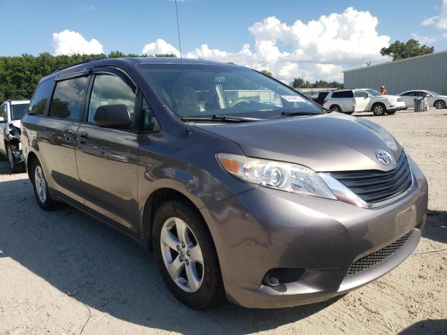 5TDKK3DC6ES430354 - 2014 TOYOTA SIENNA LE  photo 1