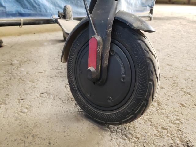 undefined - 2000 YALE E-SCOOTER BLACK photo 7