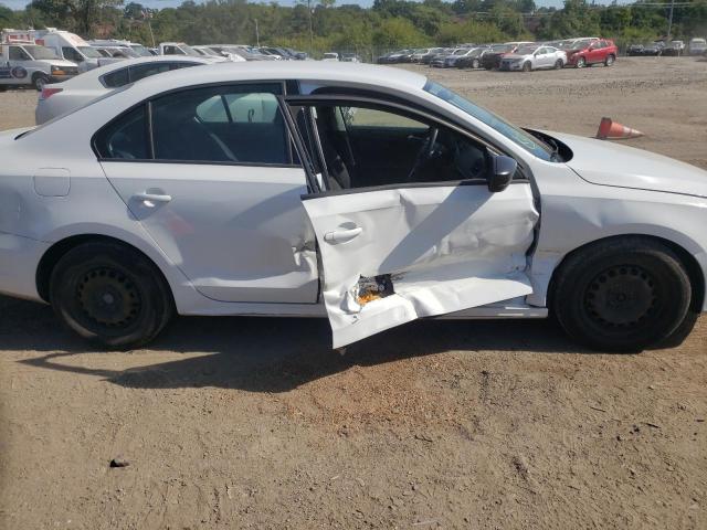 3VW2K7AJXFM344182 - 2015 VOLKSWAGEN JETTA BASE 白色 照片 9