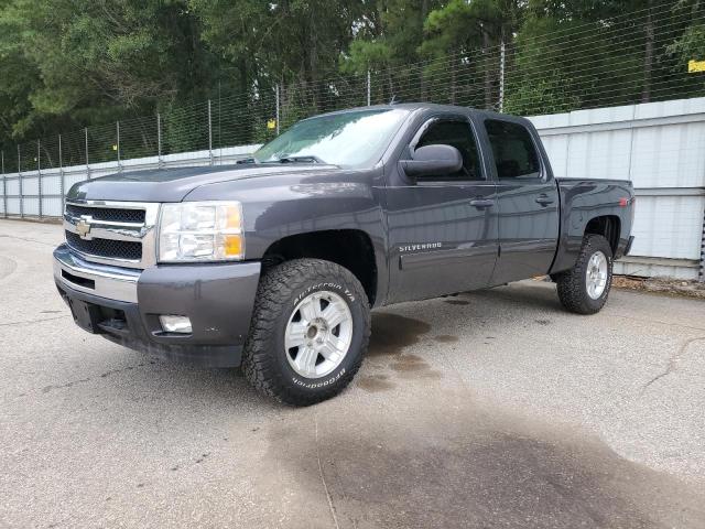 3GCPCSE08BG215599 - 2011 CHEVROLET SILVERADO GRAY photo 2