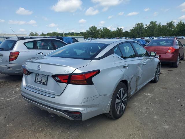 1N4BL4DV1NN322806 - 2022 NISSAN ALTIMA SV SILVER photo 4