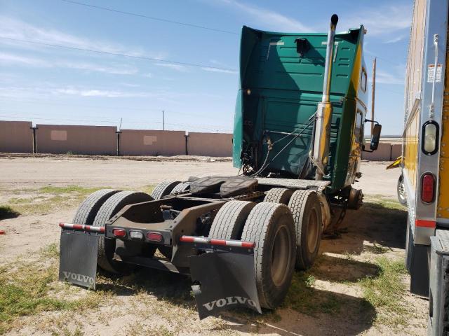 4V4NC9GH37N456055 - 2007 VOLVO VT GREEN photo 4