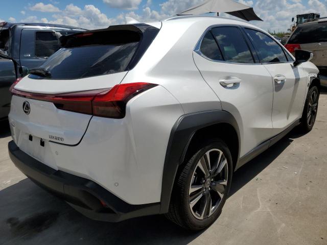 JTHX3JBHXM2036706 - 2021 LEXUS UX 200 WHITE photo 4