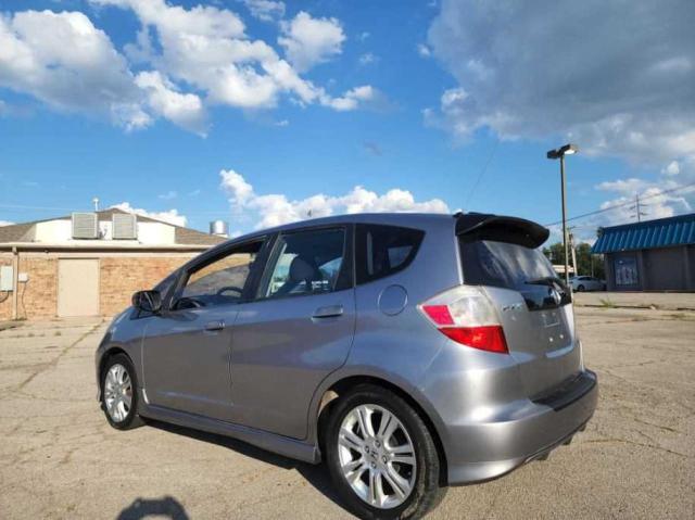 JHMGE87449S024650 - 2009 HONDA FIT SPORT GRAY photo 3