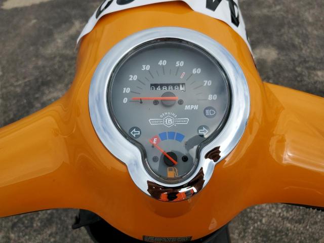 RFVPAC207K1019688 - 2019 GENUINE SCOOTER CO. BUDDY 125 ORANGE photo 8