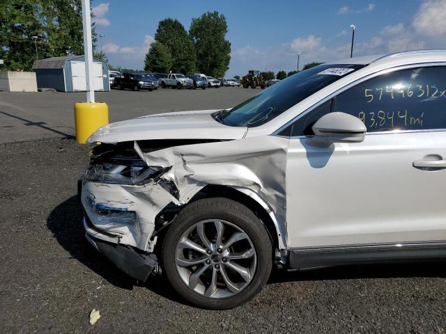 5LMCJ2D93HUL45373 - 2017 LINCOLN MKC SELECT WHITE photo 9