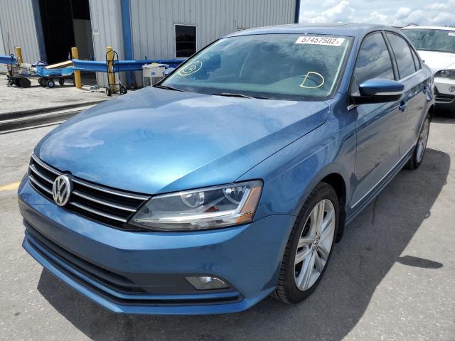 3VWL17AJ7HM303566 - 2017 VOLKSWAGEN JETTA SEL BLUE photo 2