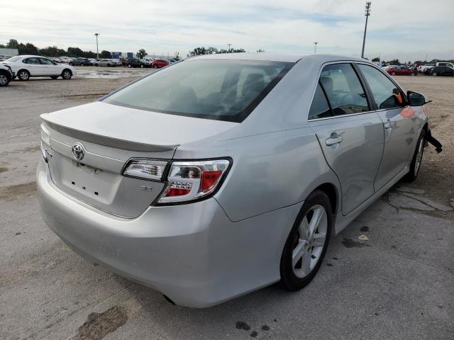 4T1BF1FK7CU602392 - 2012 TOYOTA CAMRY BASE SILVER photo 4
