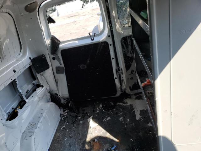 3N63M0YN2FK726877 - 2015 CHEVROLET CITY EXPRE Weiß Foto 6