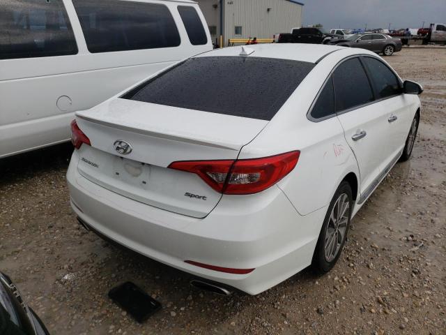 5NPE34AF8GH265804 - 2016 HYUNDAI SONATA SPO WHITE photo 4