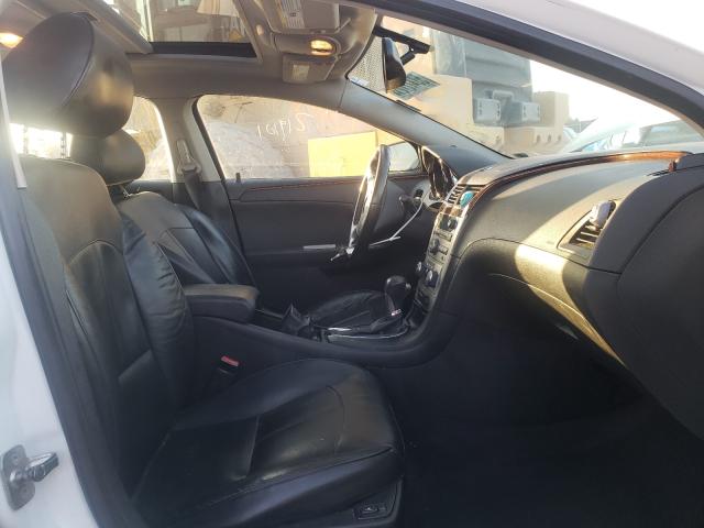 1G1ZG5E70CF254811 - 2012 CHEVROLET MALIBU LTZ თეთრი ფოტო 5