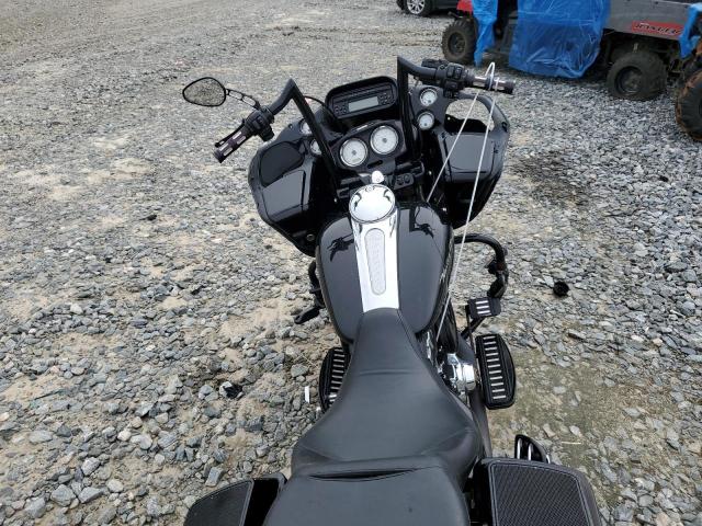 1HD1KH411AB617069 - 2010 HARLEY-DAVIDSON FLTRX BLACK photo 5