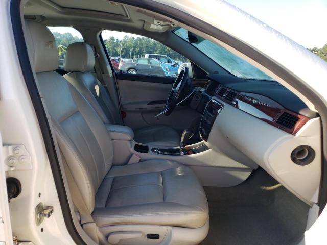 2G1WD58C979316032 - 2007 CHEVROLET IMPALA SUP 白色 照片 5