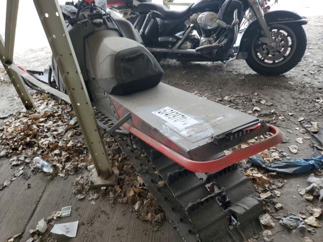 4UF20SNW8LT103213 - 2020 ARCC SNOWMOBILE 双色 照片 3