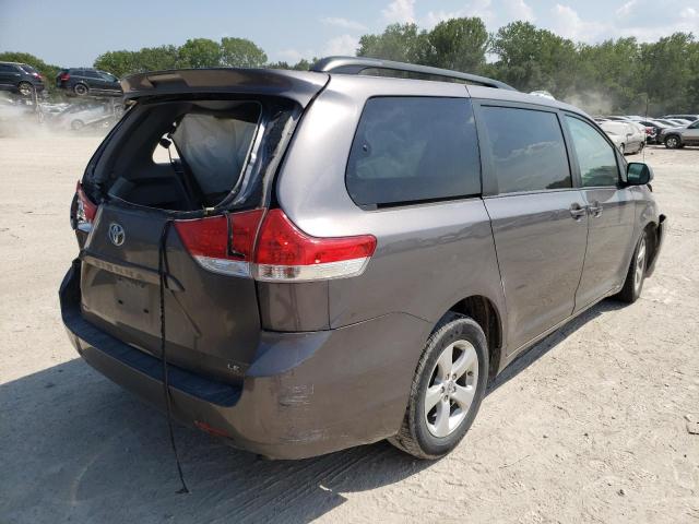 5TDKK3DC7ES513811 - 2014 TOYOTA SIENNA LE GRAY photo 4