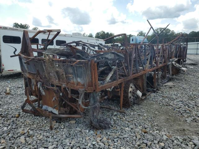 1RF120619W2014886 - 1998 ROADMASTER RAIL DYANASTER BURN photo 2