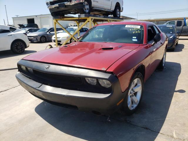 2B3CJ5DT1AH162620 - 2010 DODGE CHALLENGER RED photo 2