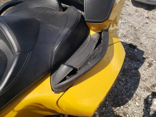 2BXNBBC15DV000160 - 2013 CAN-AM SPYDER ROA YELLOW photo 10