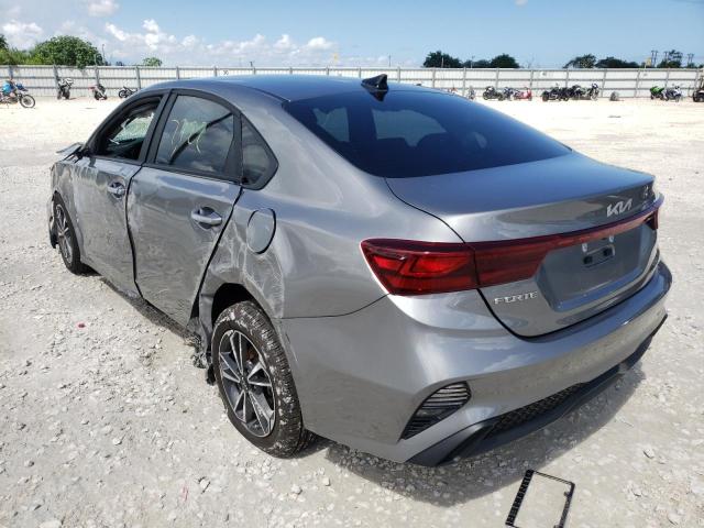 3KPF24AD2NE456531 - 2022 KIA FORTE FE GRAY photo 3