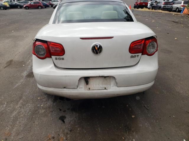 WVWDA71F07V001849 - 2007 VOLKSWAGEN EOS 2.0T S WHITE photo 9