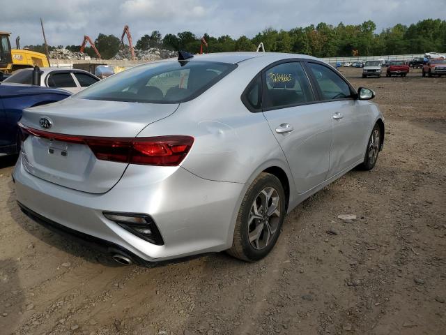 3KPF24ADXKE108939 - 2019 KIA FORTE FE SILVER photo 4