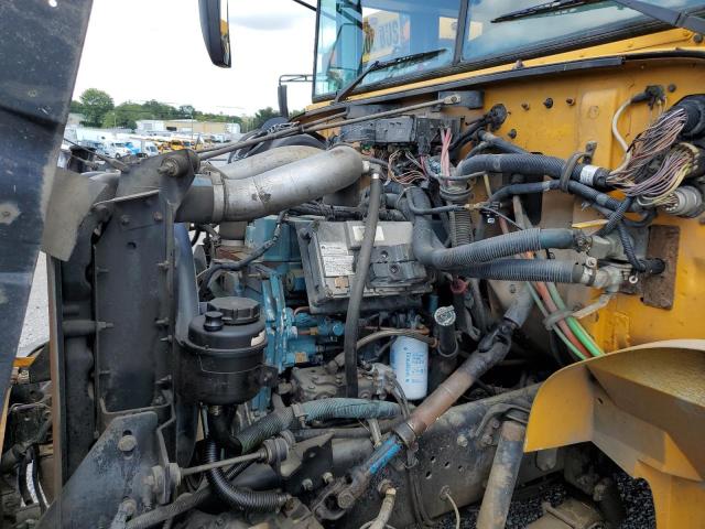 4DRBRAAN93A959292 - 2003 IC CORPORATION 3000 YELLOW photo 7