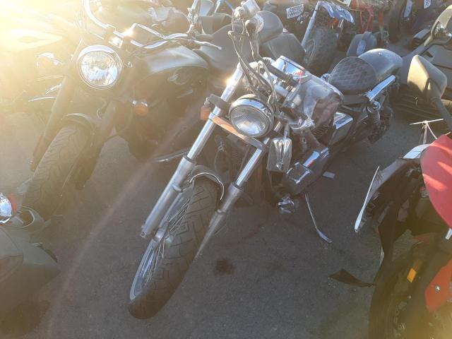 JH2RC44446K010375 - 2006 HONDA VT750 CDA 灰色 照片 2