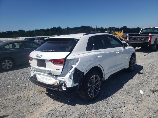 WA1DECF33N1025492 - 2022 AUDI Q3 PREMIUM WHITE photo 4