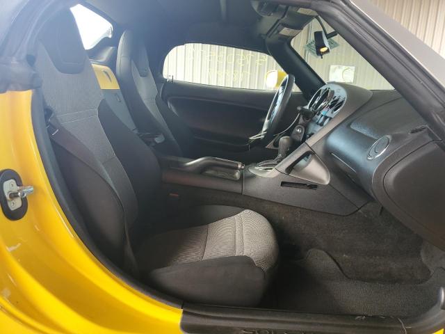 1G2MC35B28Y127001 - 2008 PONTIAC SOLSTICE YELLOW photo 5